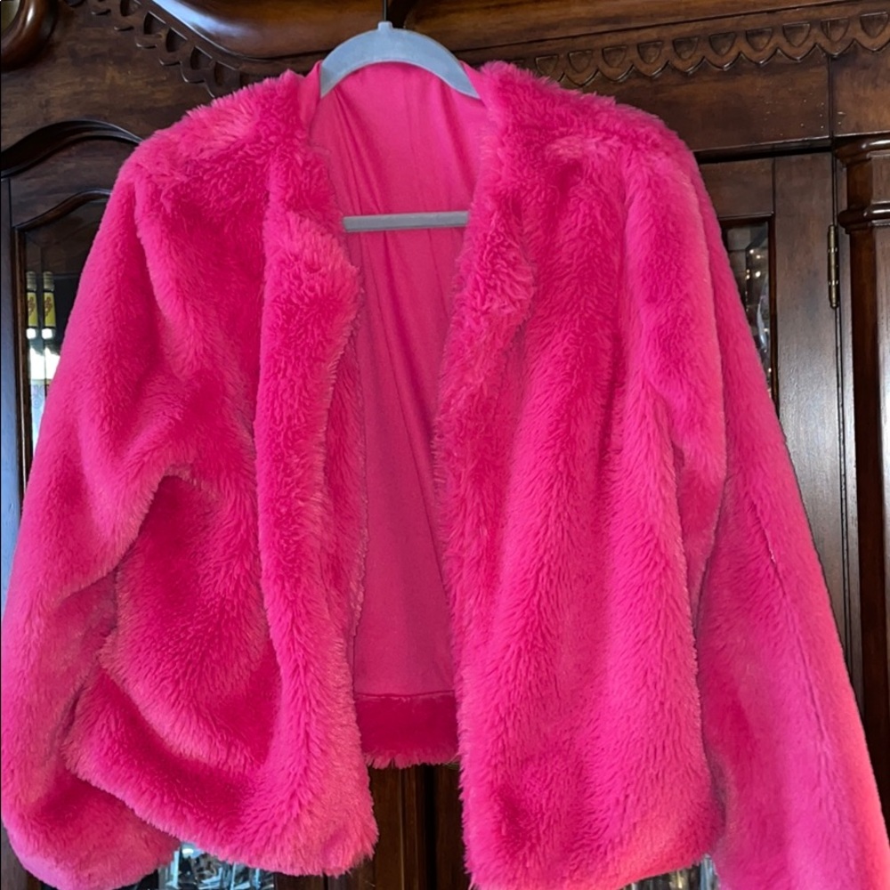 Hot pink furry bolero jacket XL Valentine